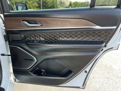 2025 Jeep Grand Cherokee L Summit