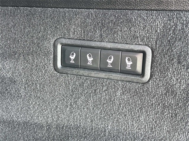 2022 Jeep Grand Wagoneer Series III