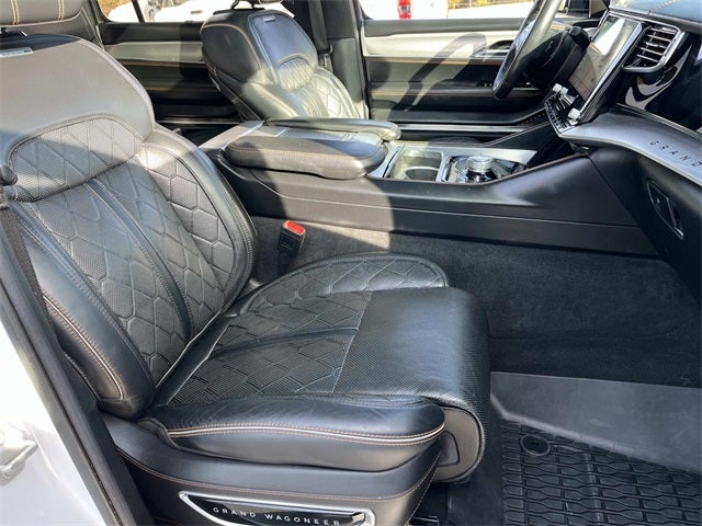 2022 Jeep Grand Wagoneer Series III