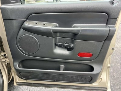 2004 Dodge Ram 1500 SLT