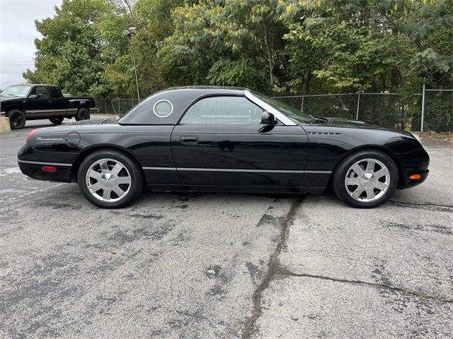 2002 Ford Thunderbird Base