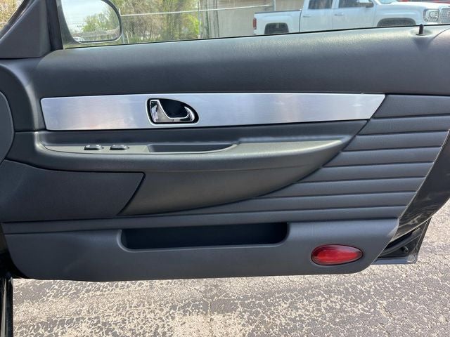 2002 Ford Thunderbird Base