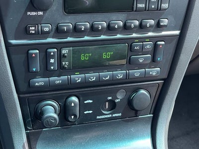 2002 Ford Thunderbird Base