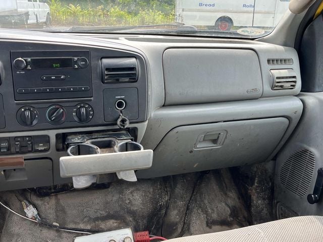 2006 Ford F-550SD XL DRW