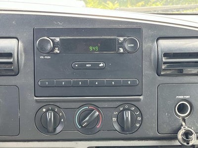 2006 Ford F-550SD XL DRW