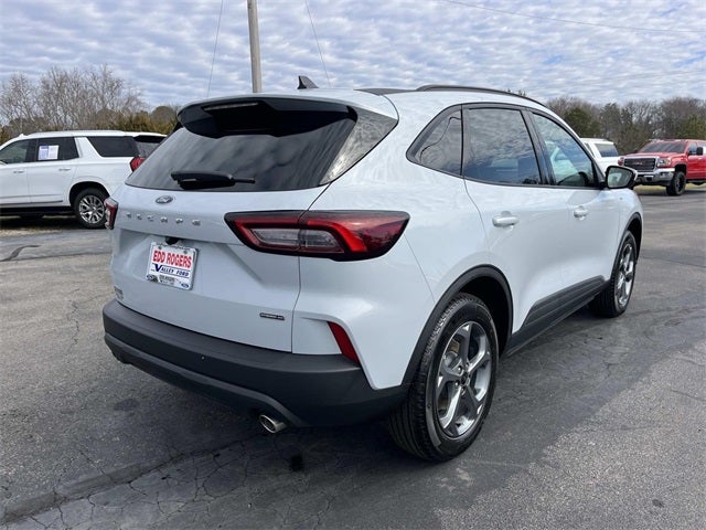 2026 Ford Escape Hybrid ST-Line Select