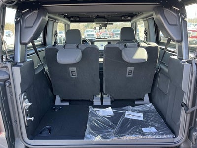 2025 Ford Bronco Base