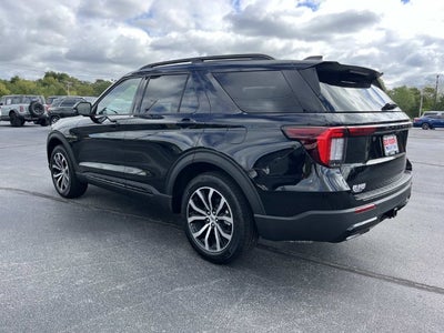 2027 Ford Explorer ST-Line