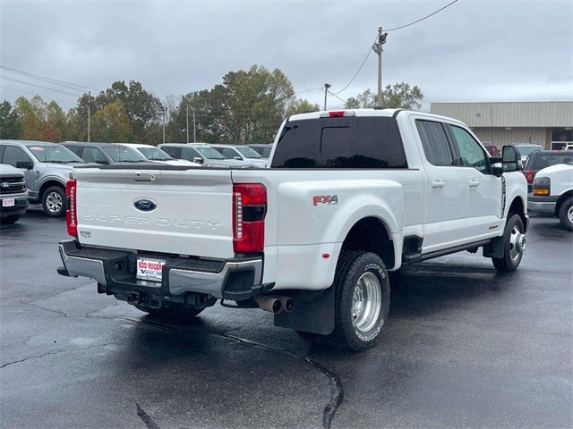 2024 Ford F-350SD Lariat DRW