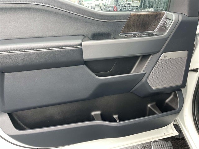 2024 Ford F-350SD Lariat DRW