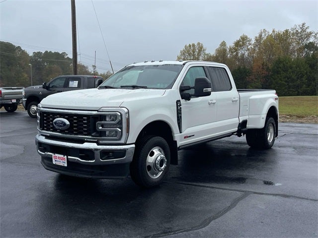 2024 Ford F-350SD Lariat DRW