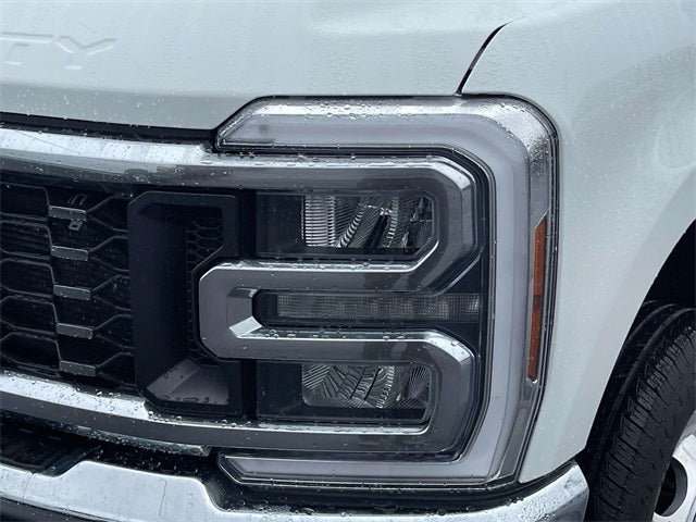 2024 Ford F-350SD Lariat DRW