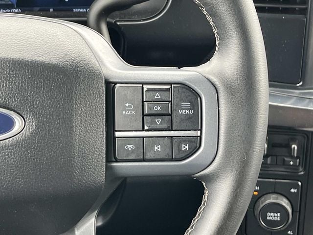2025 Ford F-350SD Lariat DRW