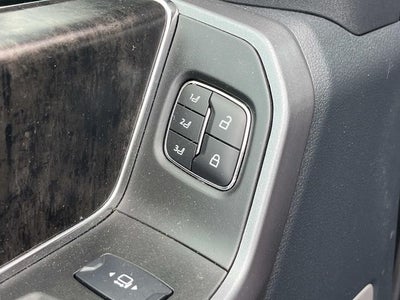 2025 Ford F-350SD Lariat DRW