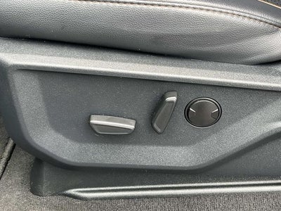 2025 Ford F-350SD Lariat DRW