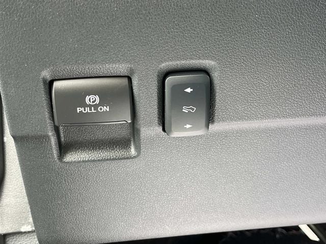 2025 Ford F-350SD Lariat DRW