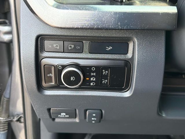 2023 Ford F-350SD Lariat DRW