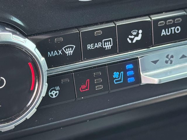 2023 Ford F-350SD Lariat DRW