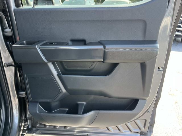 2022 Ford F-150 XL STX