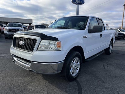 2004 Ford F-150 XLT
