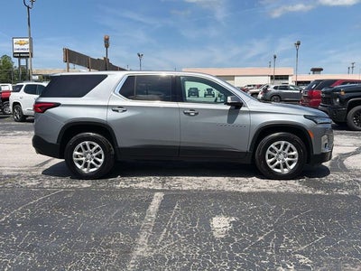 2023 Chevrolet Traverse LS