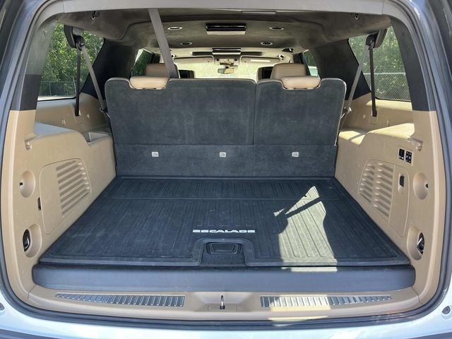 2018 Cadillac Escalade ESV Platinum Edition