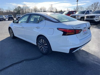 2025 Nissan Altima 2.5 SV