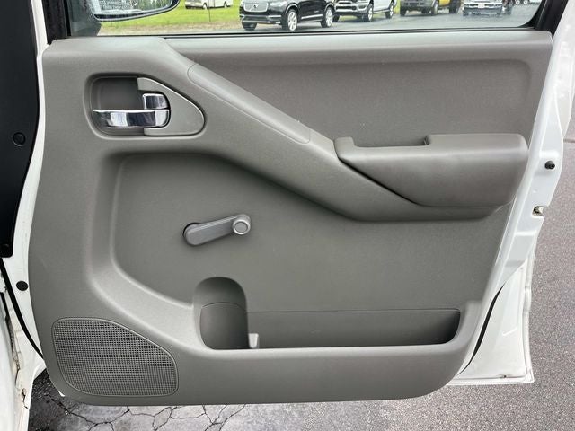 2014 Nissan Frontier S