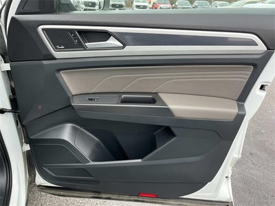 2022 Volkswagen Atlas 3.6L V6 SEL Premium R-Line