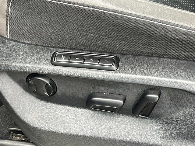 2022 Volkswagen Atlas 3.6L V6 SEL Premium R-Line