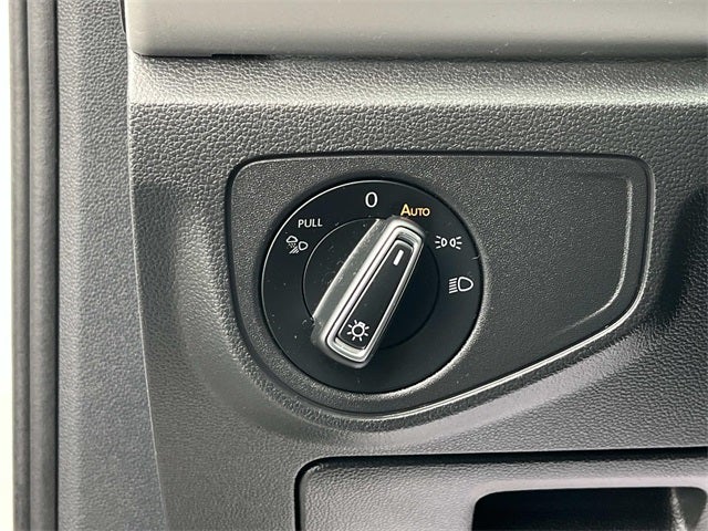 2022 Volkswagen Atlas 3.6L V6 SEL Premium R-Line