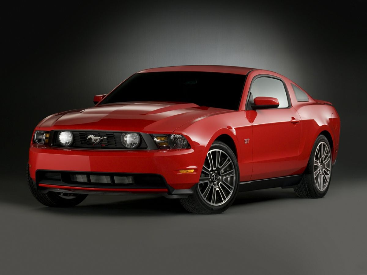 2010 Ford Mustang V6