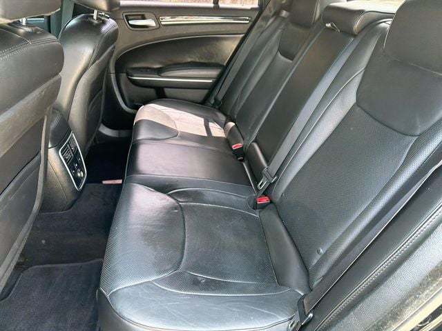 2014 Chrysler 300 C