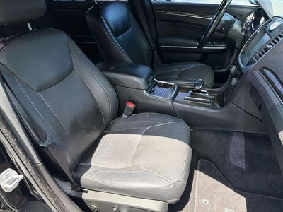 2014 Chrysler 300 C