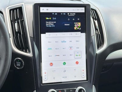2022 Ford Edge SE