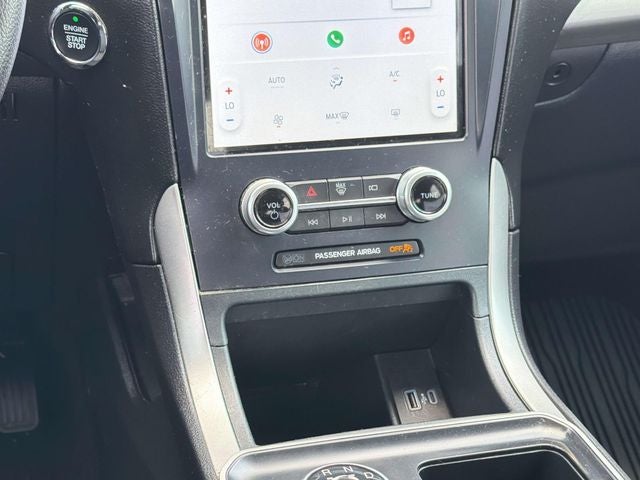 2022 Ford Edge SE