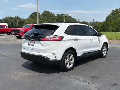 2022 Ford Edge SE