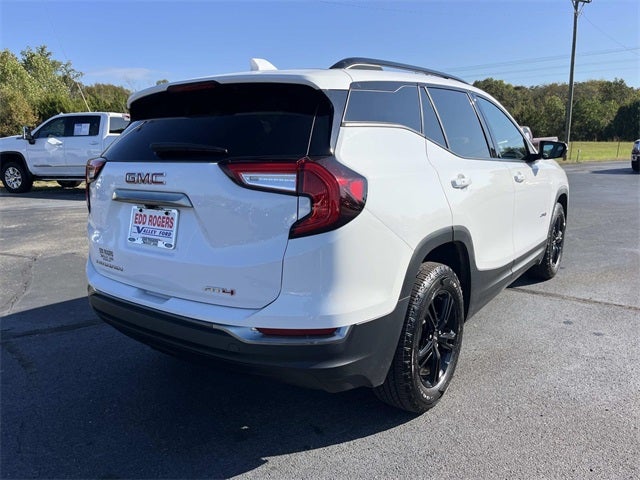2023 GMC Terrain AT4