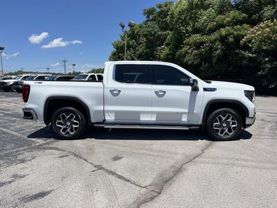 2025 GMC Sierra 1500 SLT