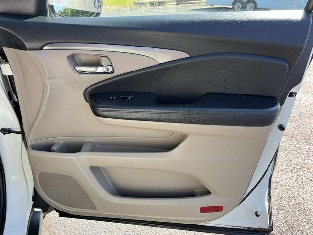 2017 Honda Pilot EX