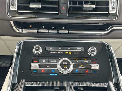 2024 Lincoln Navigator Black Label