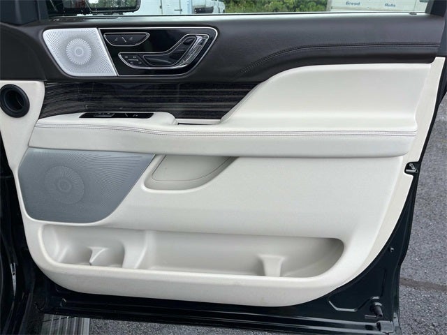 2024 Lincoln Navigator Black Label