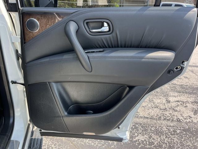 2012 INFINITI QX56 Base