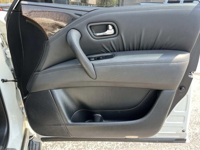 2012 INFINITI QX56 Base