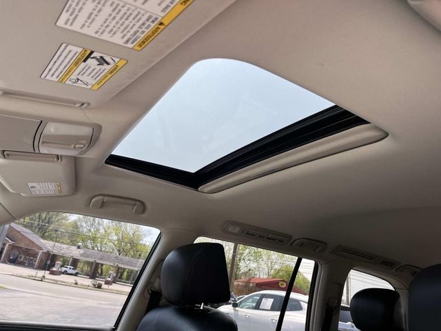 2012 INFINITI QX56 Base