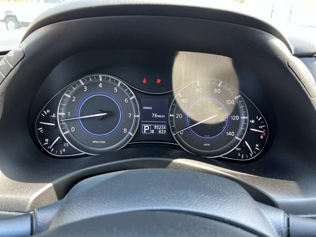 2012 INFINITI QX56 Base