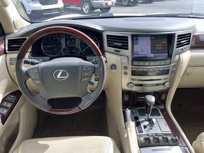 2013 Lexus LX 570