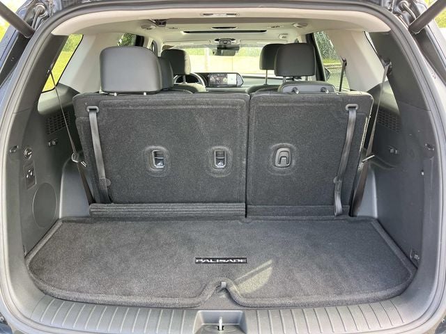 2025 Hyundai Palisade SEL Premium 7 Passenger