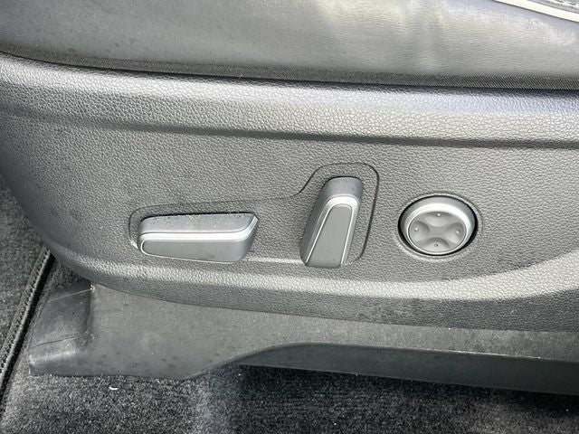 2025 Hyundai Palisade SEL Premium 7 Passenger