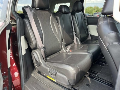 2022 Kia Carnival EX